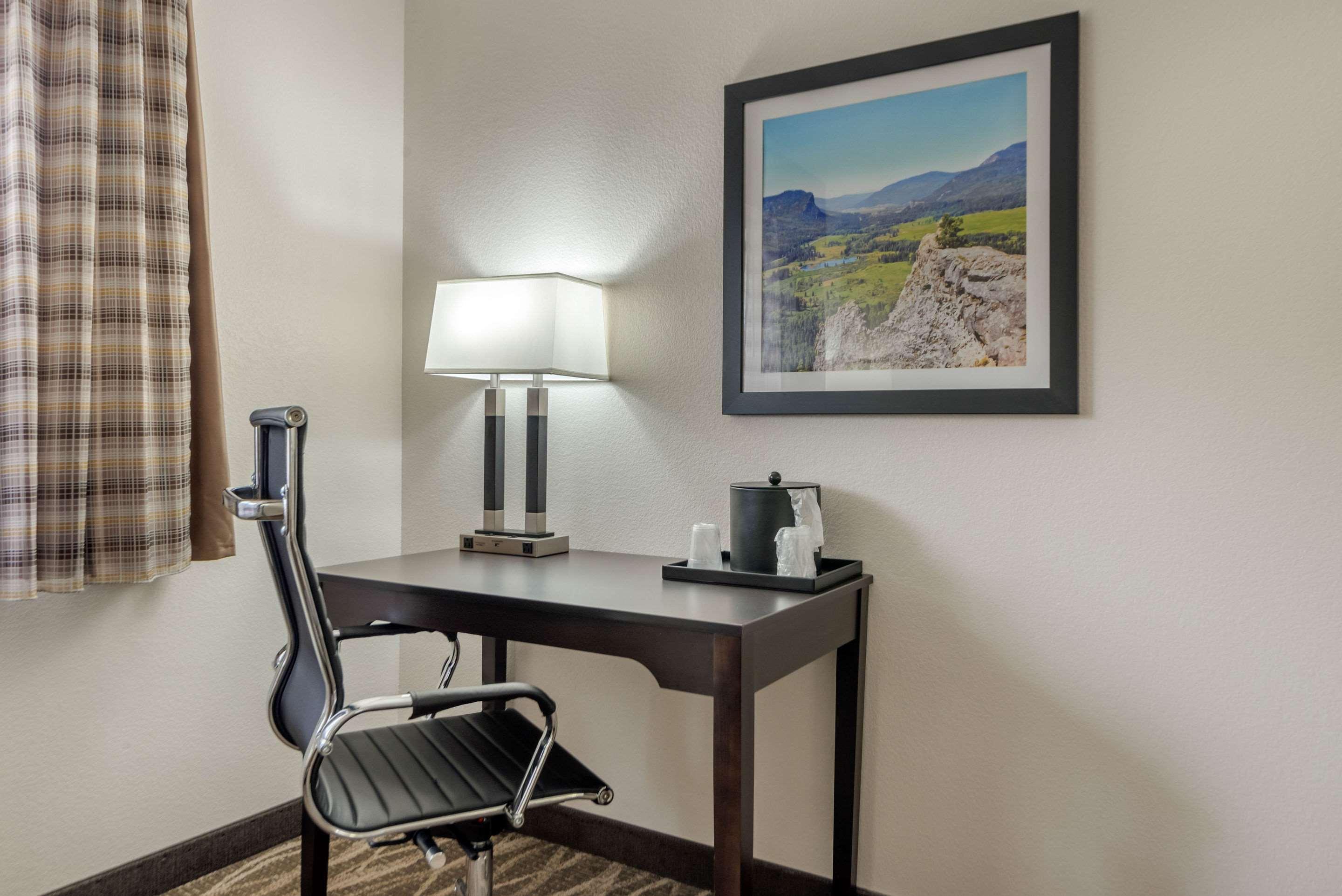 Quality Inn & Suites South Fork Exterior photo